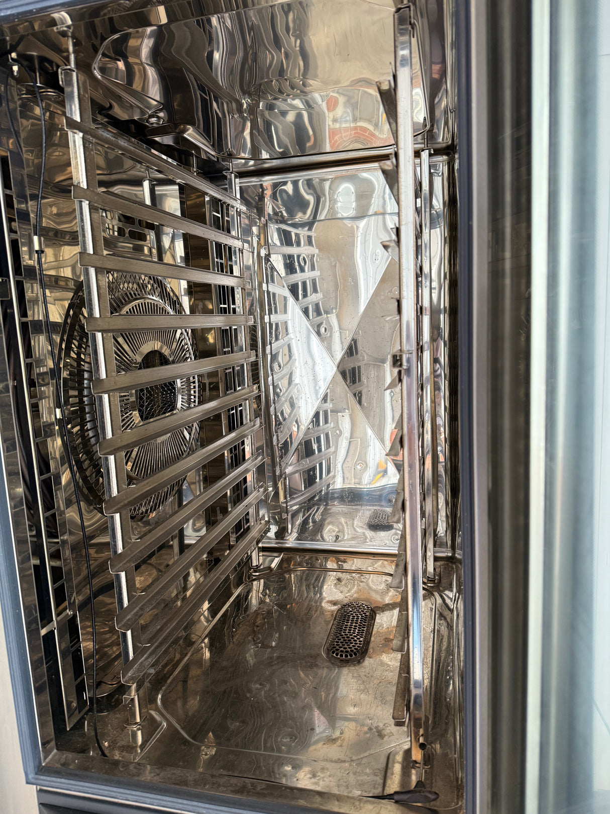 Rental Rational SCC White Efficiency 10 Grid Electric