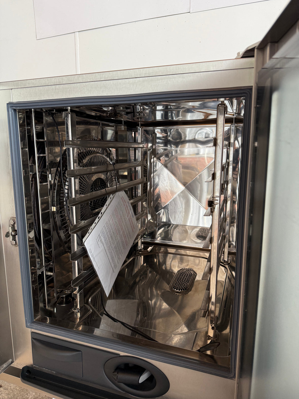 Rental Rational SCC White Efficiency 6 Grid Electric