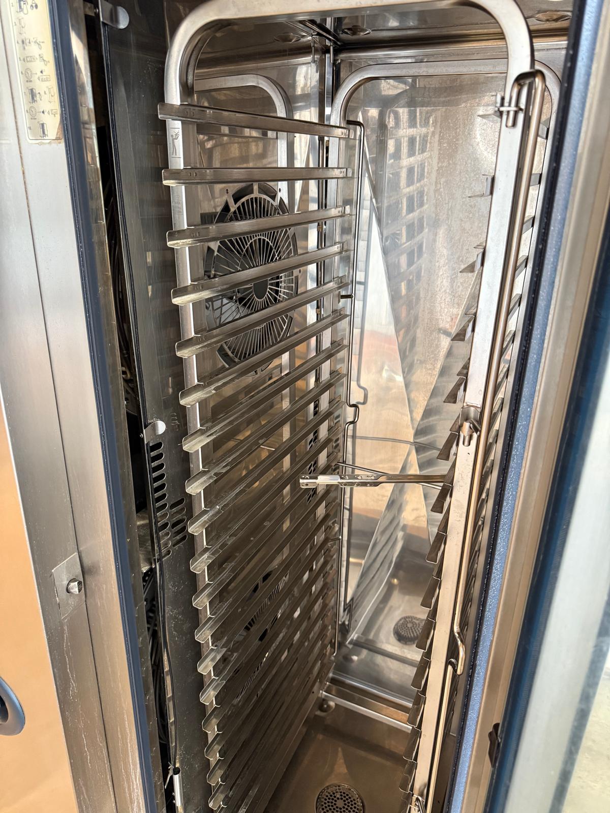 Rational CombiMaster® (CM) 20-Grid Electric