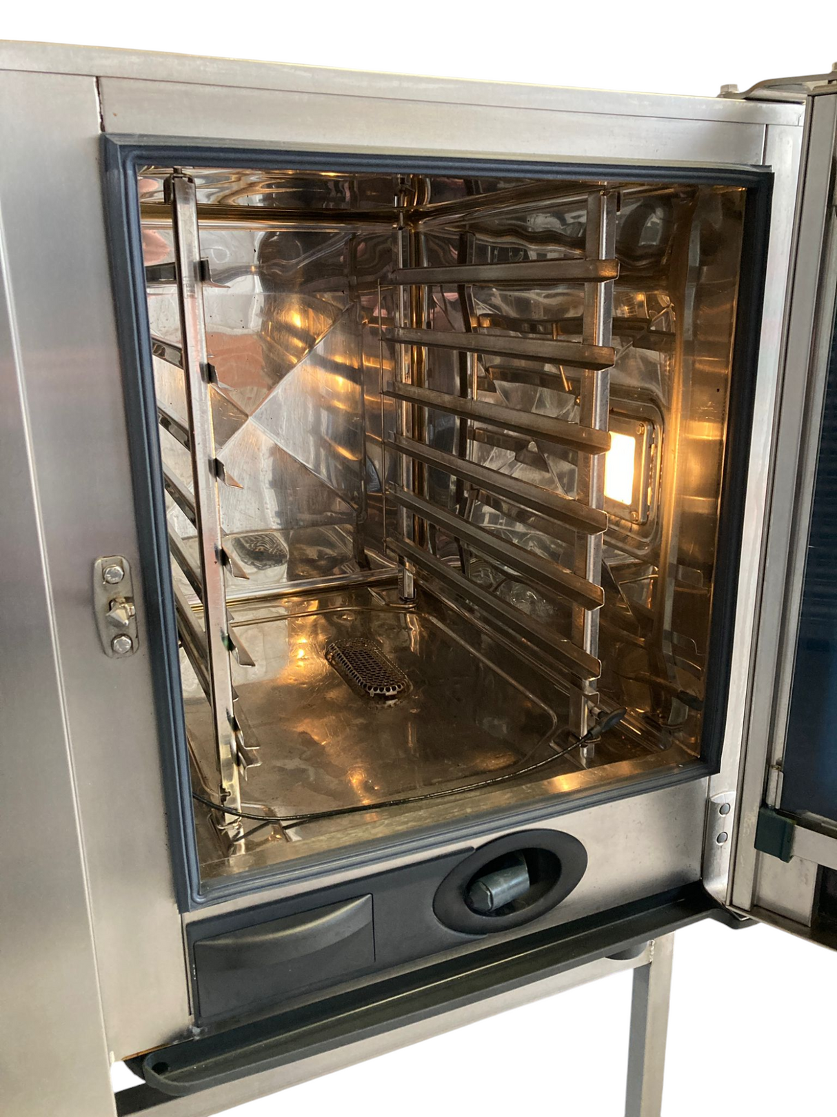 Rental Rational SCC WE Care Control 6 Grid Electric / Gas