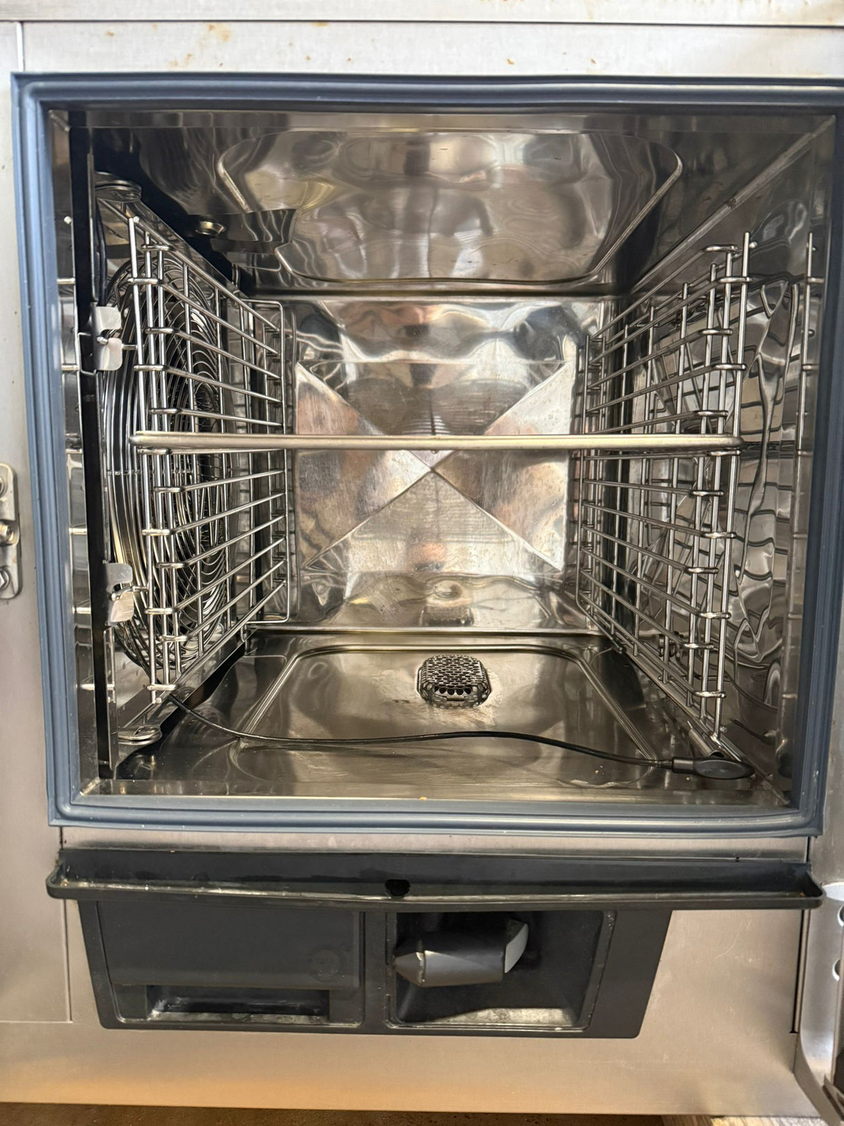 Rational SelfCookingCenter® White Efficiency XS - Electric